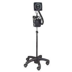 Adjustable Clock Aneroid Sphygmomanometer